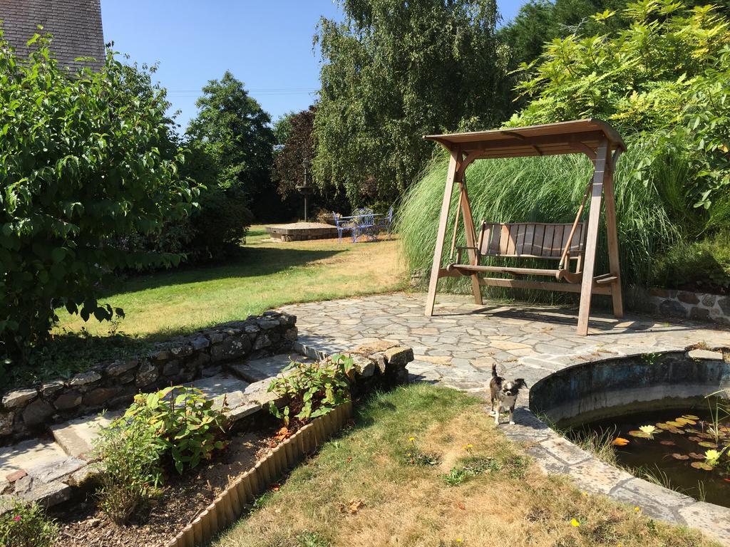 Gites Au Clos Du Lit Saint-Aaron Bagian luar foto